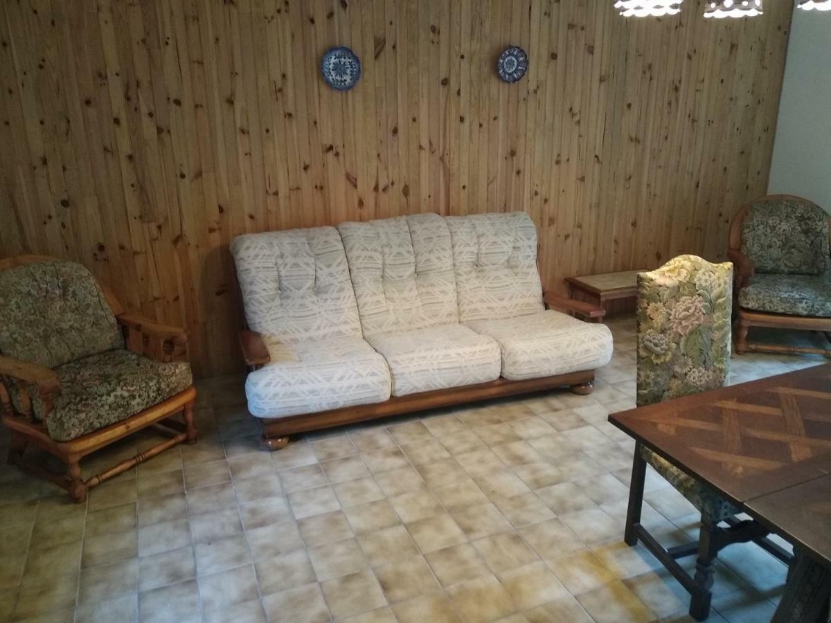 Le Botcol Villa Plouguernével Exteriör bild